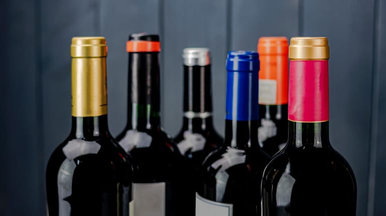 Maßnahmen für weniger Verpackungsmüll: Ab 2022 soll Pfand auf deutlich mehr Getränkeflaschen und Dosen kassiert werden als bisher.