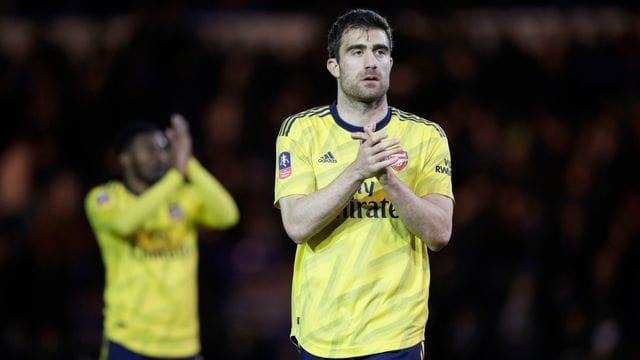 Sucht einen neuen Verein: Sokratis Papastathopoulos (r) wurde FC Arsenal freigestellt.