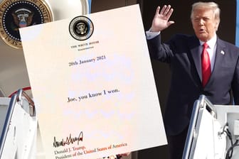 "Joe, you know I won": Vermeintliche Abschiedsbotschaft von Donald Trump an Joe Biden.