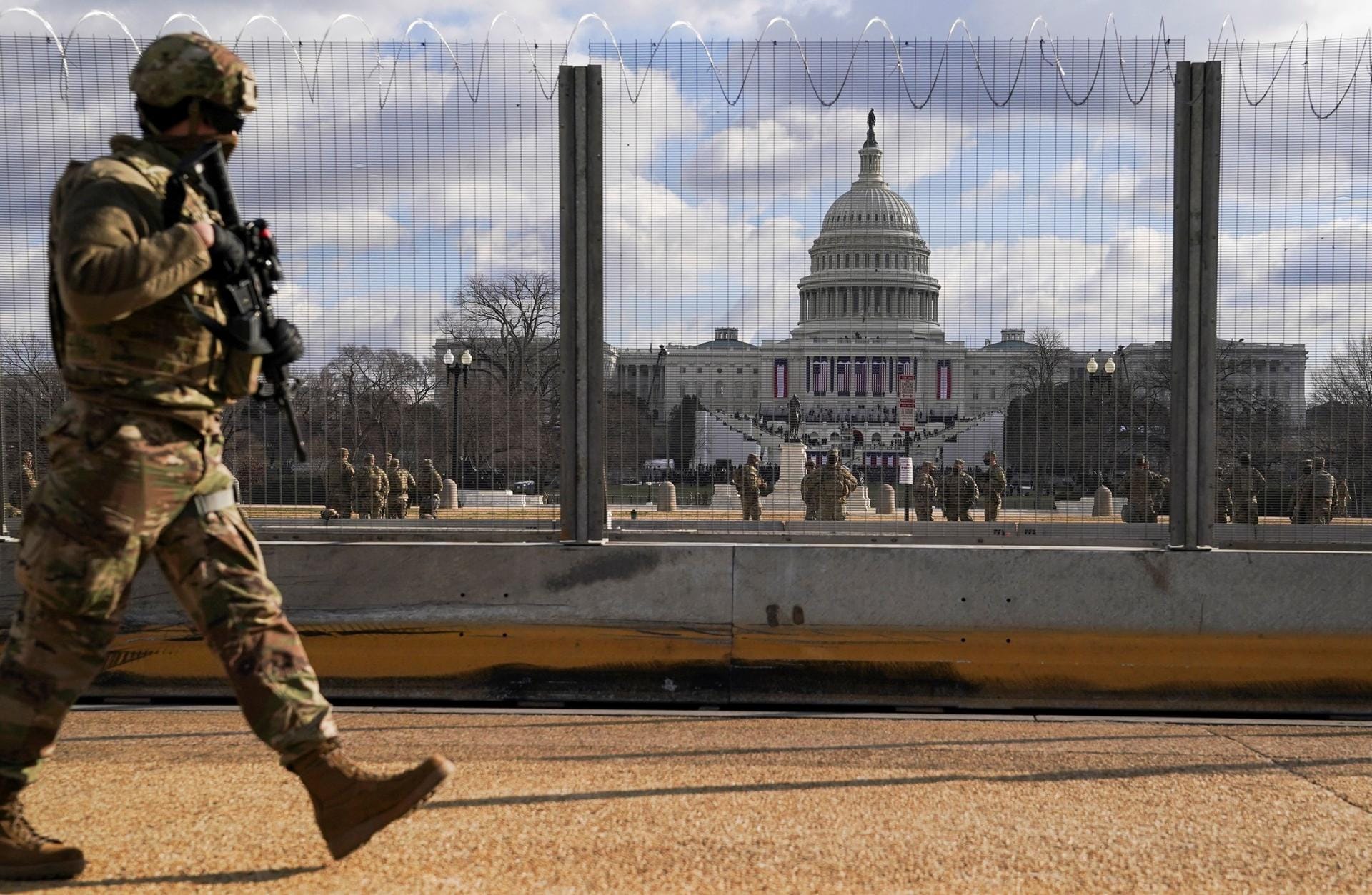 Sicherheitsmaßnahmen am Kapitol während Joe Bidens Amtseinführung: Bis zu seiner anstehenden Rede vor dem US-Kongress sollen hohen Vorkehrungen beibehalten werden.