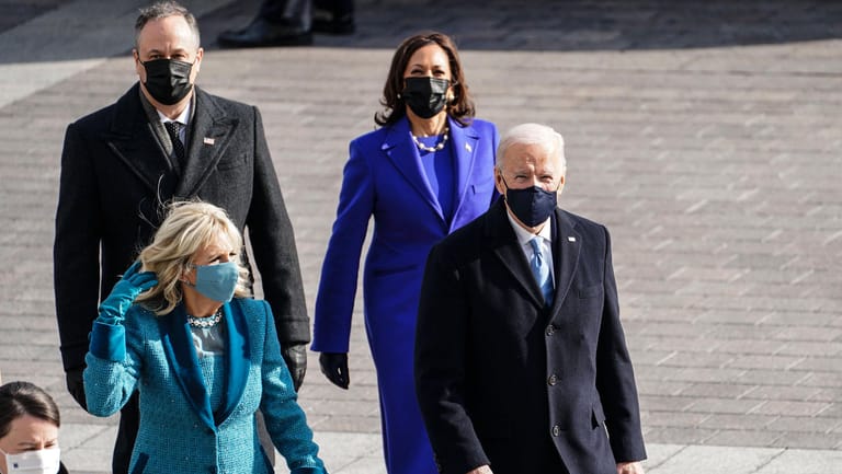 Joe und Jill Biden sowie Kamala Harris und Doug Emhoff: Die neuen, führenden Paare der US-Politik am Kapitol in Washington.