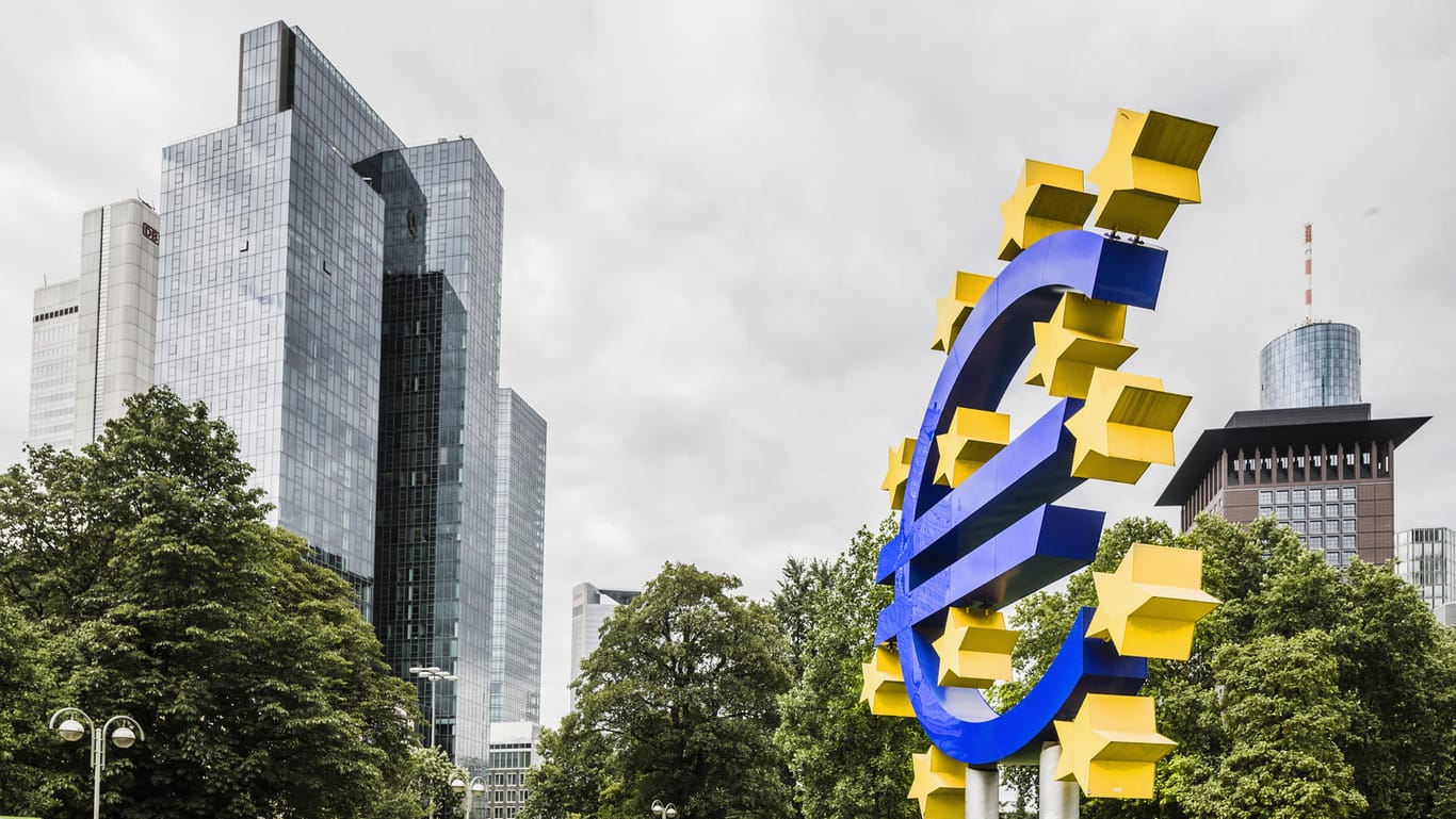 Blick auf die Europäische Zentralbank (Archivbild): Die EZB belässt alles beim Alten.