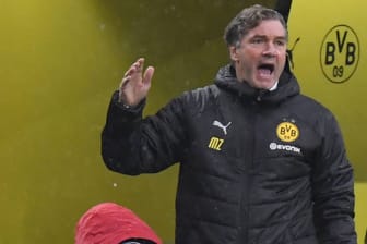 Michael Zorc: Der BVB ein "ein hoffnungsloser Fall"? Diese Frage auf der Pressekonferenz vor dem Spiel gegen Gladbach gefiel dem Sportdirektor gar nicht.