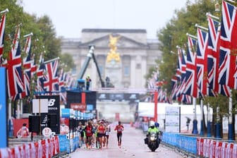 2020 hatten wegen der Corona-Pandemie nur Profis am Marathon in London teilgenommen.