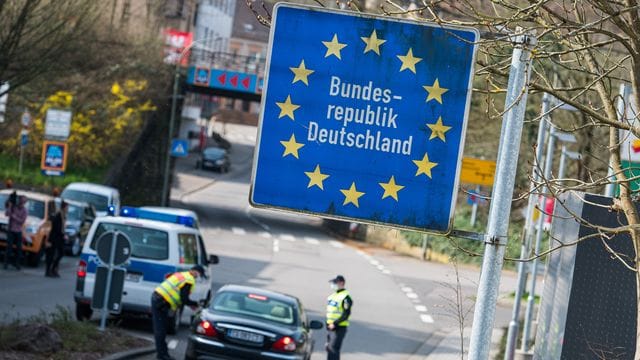 Unnötige Reisen sollen zukünftig stärker eingeschränkt werden, die Grenzen sollen aber geöffnet bleiben.