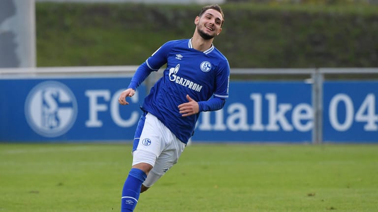 Ahmed Kutucu: Der 20-jährige Stürmer wird bis zum Ende der Saison verliehen.