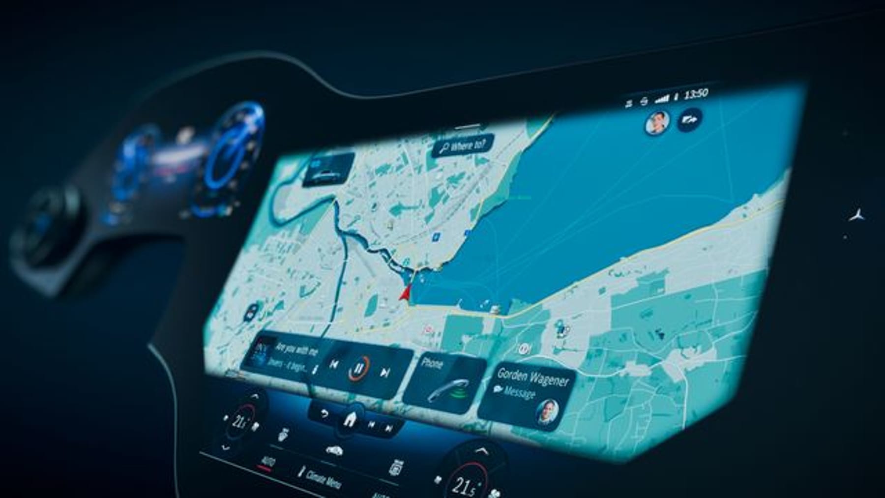 Auto — Großes Kino im Cockpit: Immer mehr Bildschirme im Fahrzeug