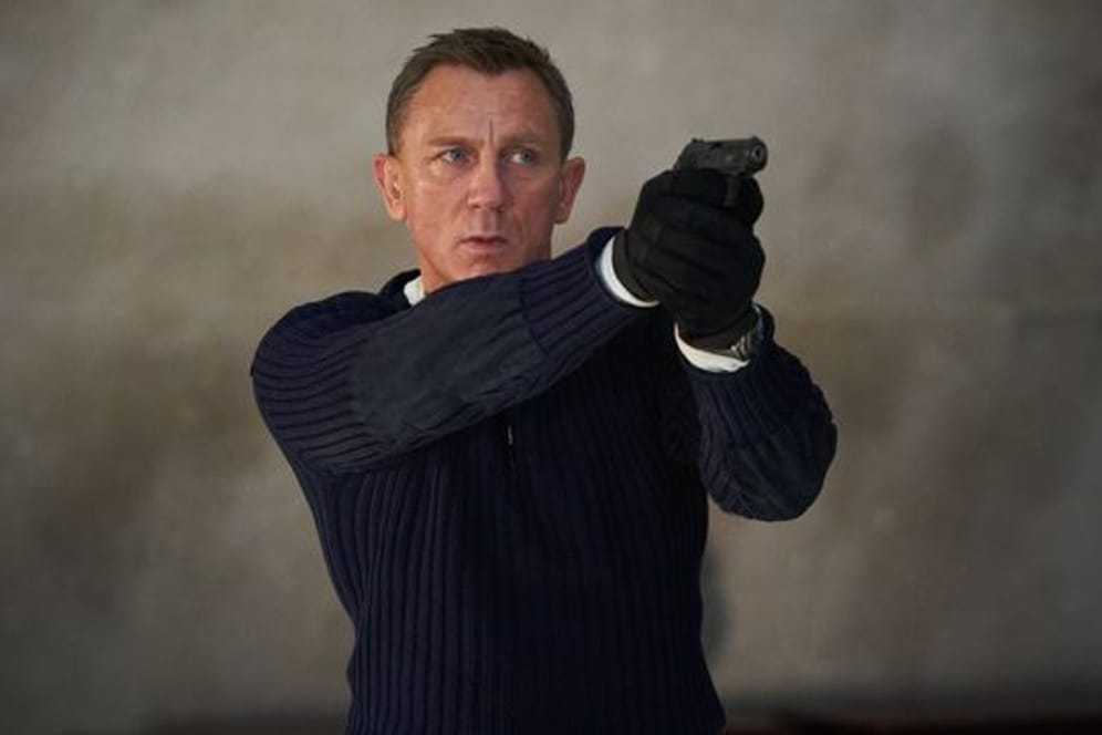 Da die Kinos derzeit dicht sind, muss der James-Bond-Film "Keine Zeit zu sterben" mit Daniel Craig erneut verschoben werden.