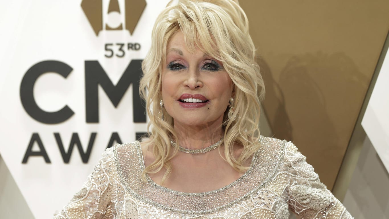 Dolly Parton: Die Sängerin trauert um ihren Bruder Randy.