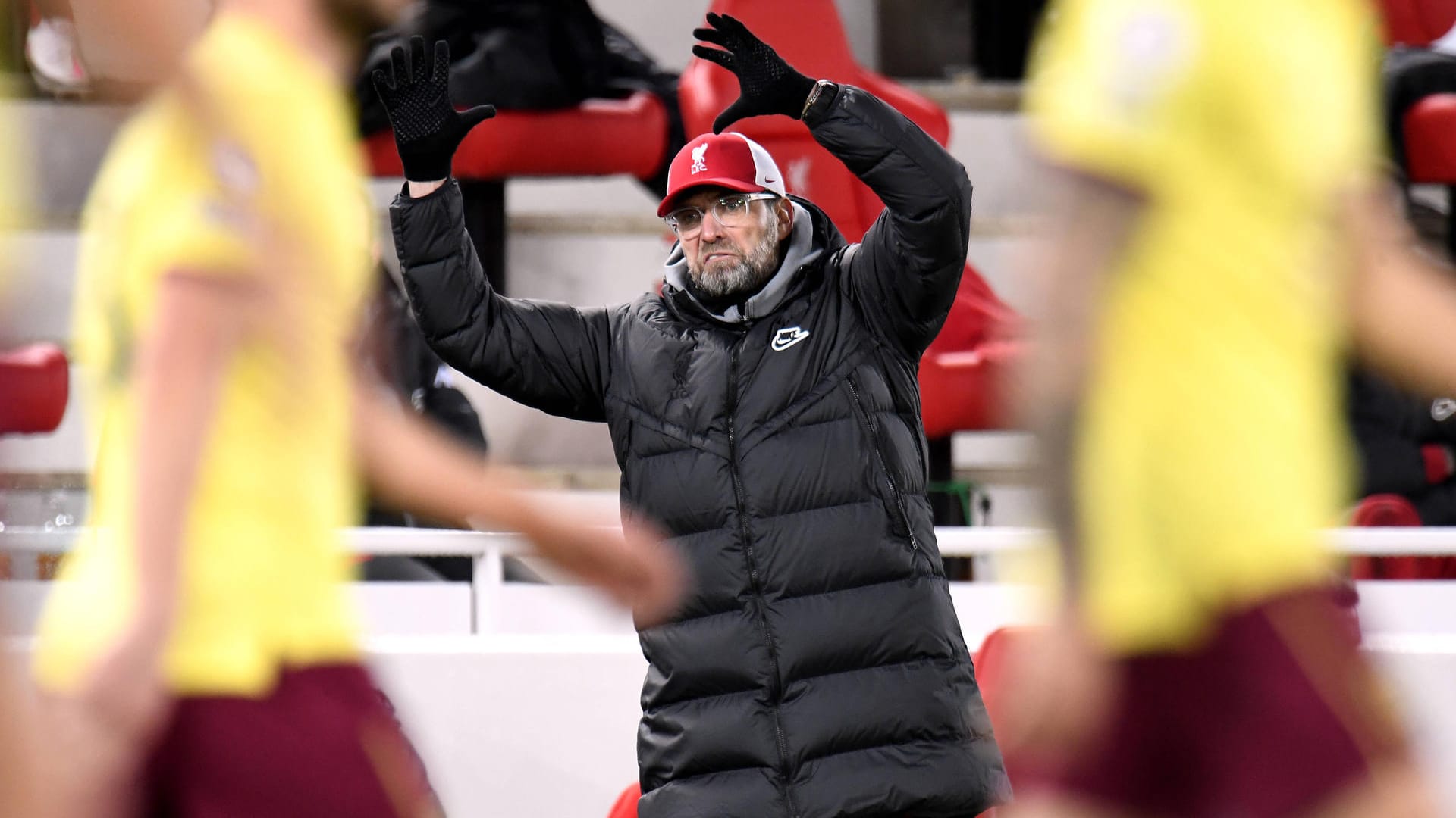 Jürgen Klopp am Spielfeldrand: Liverpool hat gegen einen Abstiegskandidaten verloren.