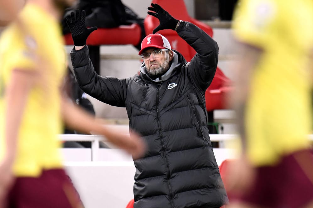 Jürgen Klopp am Spielfeldrand: Liverpool hat gegen einen Abstiegskandidaten verloren.