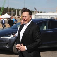 Elon Musk: Wer hat die besten Ideen? Der Tesla-Chef will es wissen – und verspricht eine Menge Geld.