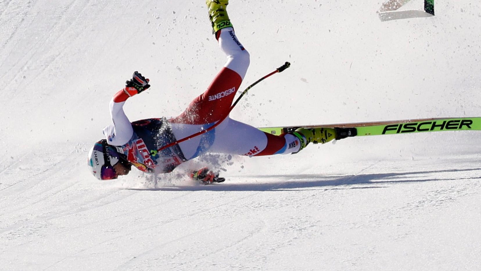 Horrorsturz auf der Streif: Urs Kryenbühl verlor kurz vor dem Ziel die Kontrolle über seine Skier.