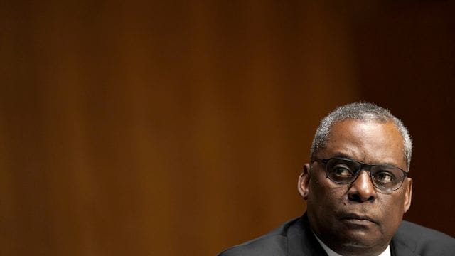 Lloyd Austin, hier während seiner Anhörung im Kapitol, ist neuer Verteidigungsminister der USA. Lloyd Austin, hier während seiner Anhörung im Kapitol, ist neuer Verteidigungsminister der USA.