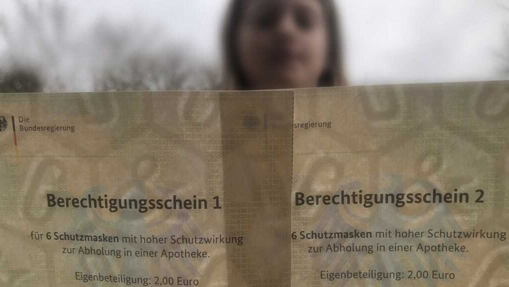 Masken-Gutscheine für Kinder: Eltern rätseln, warum sie von den Kassen Berechtigungsscheine erhalten, mit denen Apotheken Masken nach dem FFP2-Standard oder den vergleichbaren Normen K95 und KN95 herausgeben.