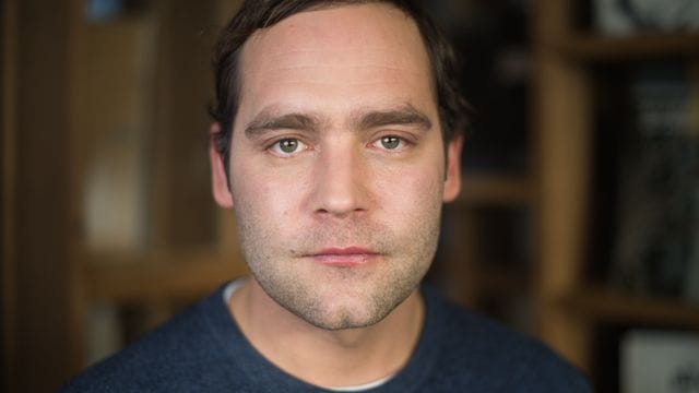 Der deutsche Sänger Axel Bosse möchte einmal im Monat soziale Organisationen und engagierte Persönlichkeiten in kurzen Filmen vorstellen.