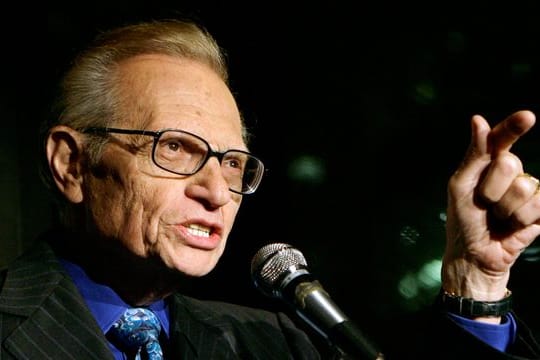 Larry King ist im Alter von 87 Jahren gestorben.