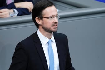 Dirk Wiese: Der stellvertretende SPD-Fraktionschef findet Schwesigs Kritik "berechtigt", Ziemiaks Attacken "verzweifelt".