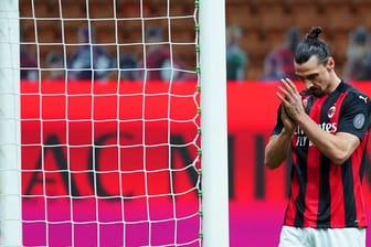 Zlatan Ibrahimovic und der AC Mailand haben gegen Bergamo eine deutliche Niederlage kassiert.