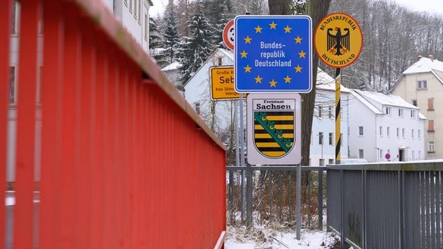 Das Nachbarland Tschechien zählt als Hochrisikogebiet. Das Nachbarland Tschechien zählt als Hochrisikogebiet.