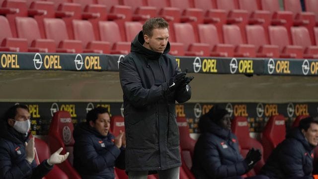 Sah in Mainz nicht viel Erwärmendes: RB-Coach Julian Nagelsmann.