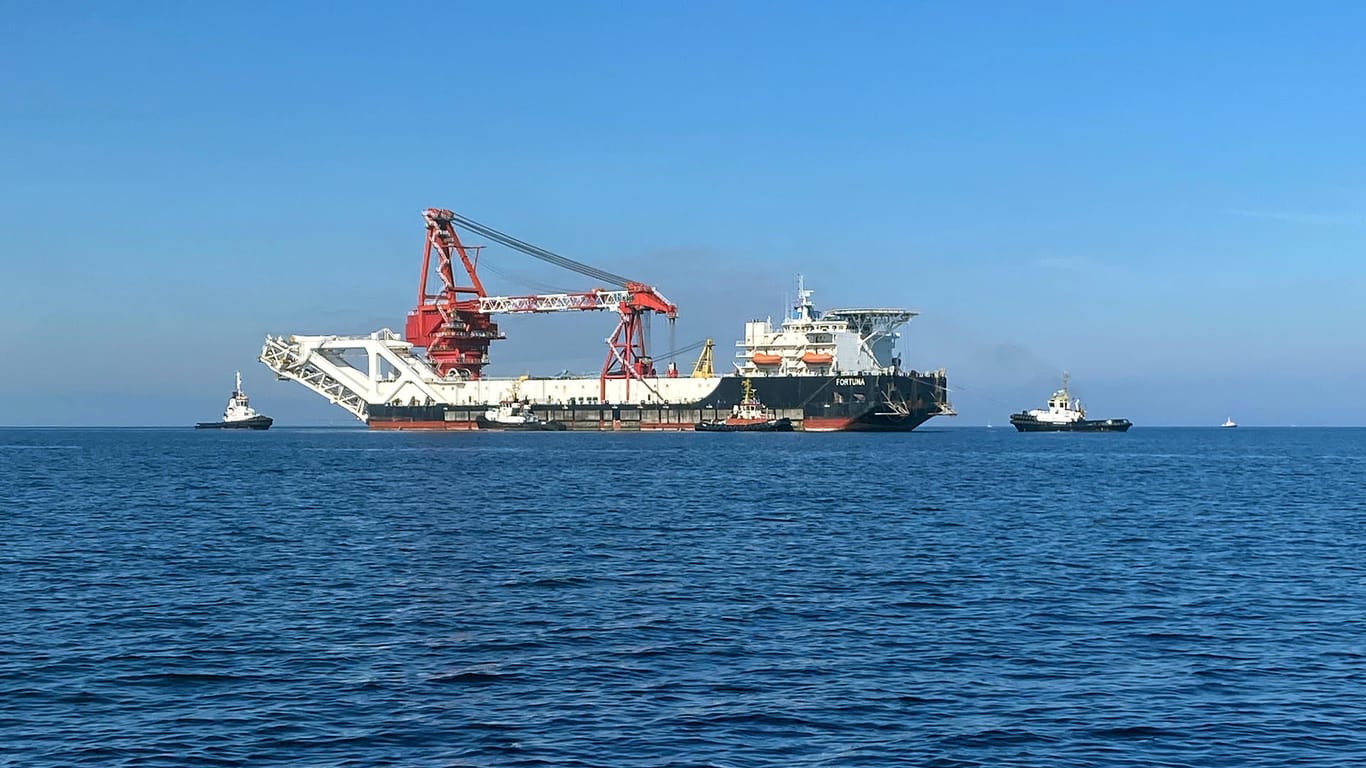 FILE PHOTO: The pipe-laying vessel Fortuna makes its way to Wismar