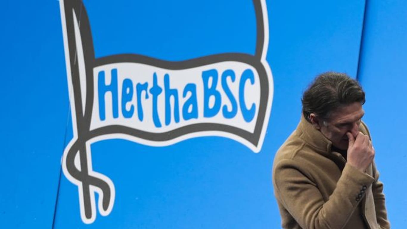 Hertha will nach dem Aus von Bruno Labbadia bereits heute einen neuen Trainer präsentieren.