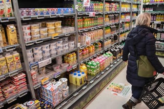 Lebensmittel: Verbraucher haben abgestimmt, welches Produkt aufgrund seiner versteckten Preiserhöhung einen Schmähpreis erhält. (Symbolbild)