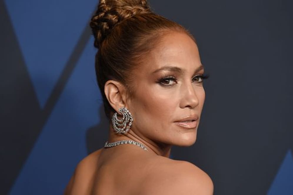Jennifer Lopez bei den "Governors Awards" 2019.