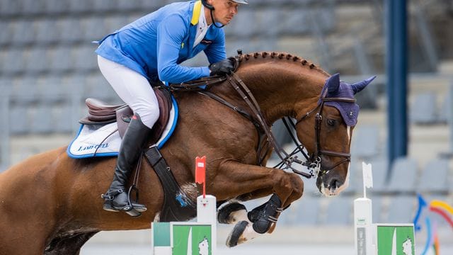 Spürt die Auswirkungen der Corona-Krise im Reitsport: Christian Ahlmann. Spürt die Auswirkungen der Corona-Krise im Reitsport: Christian Ahlmann.