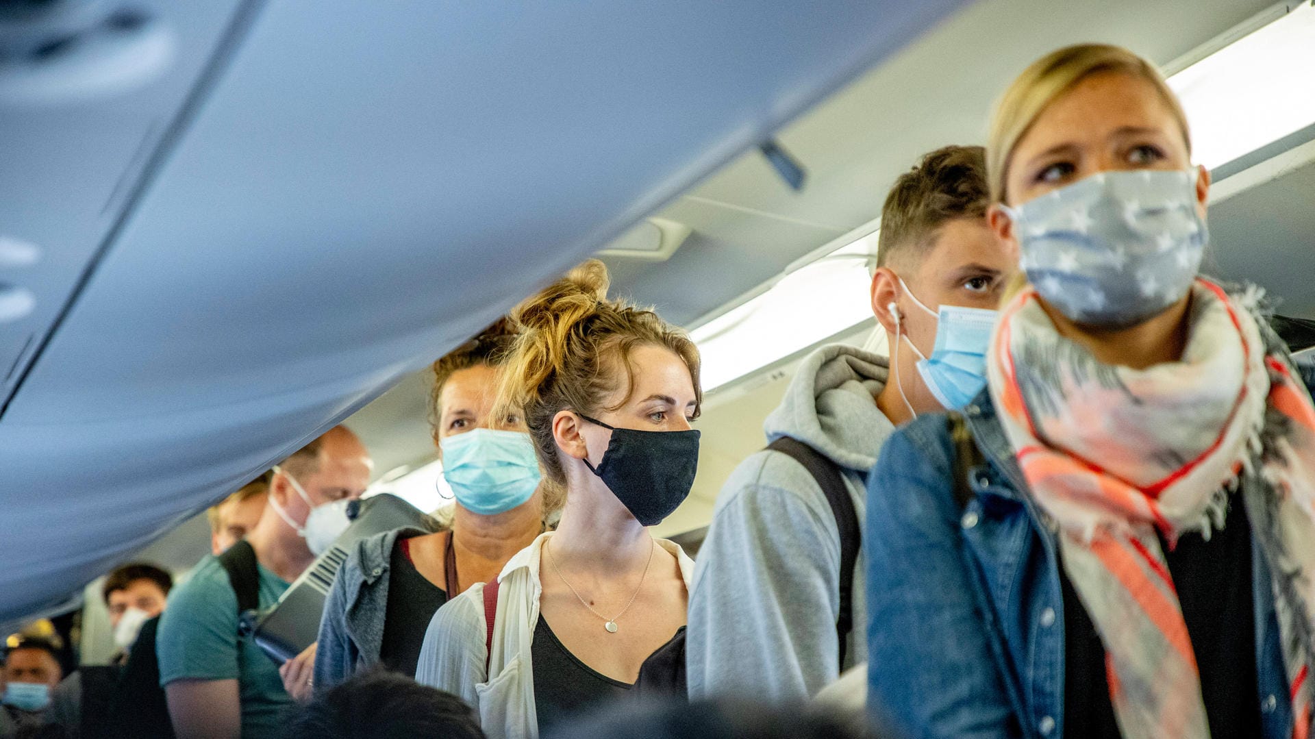 Voller Gang im Flieger: Bald könnte es schwierig werden, per Flugzeug nach Deutschland zu kommen.