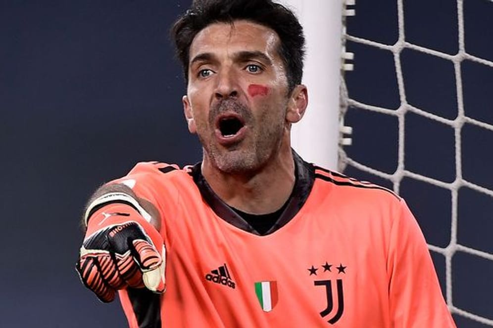 Gegen Juve-Keeper Gianluigi Buffon läuft in Italien ein Verfahren wegen Gotteslästerung.