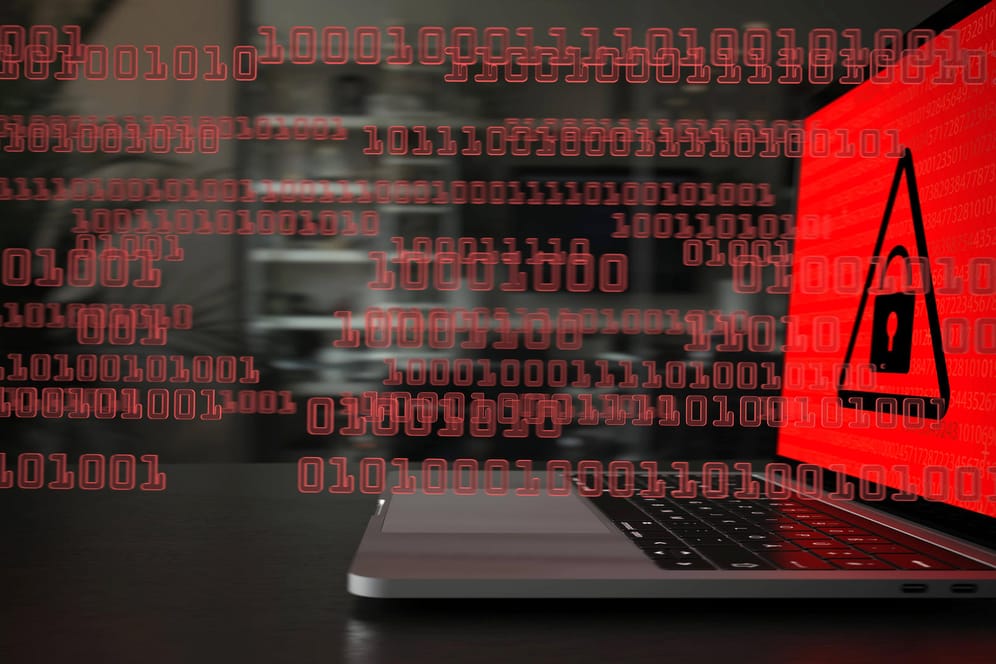 Laptop mit Schadsoftware (Symbolbild): Ermittler von Interpol haben die gefährliche Schadsoftware "Emotet" zerschlagen.