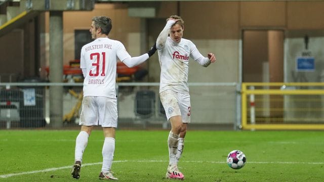 Zweitligist Holstein Kiel hat den Sprung auf den zweiten Tabellenplatz verpasst.