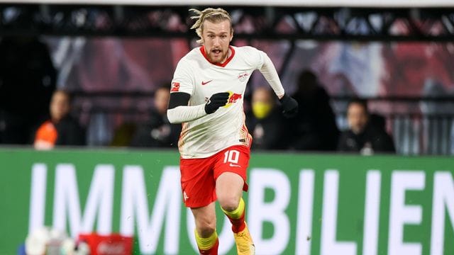Leipzigs Emil Forsberg wird gegen Leverkusen nicht spielen können. Leipzigs Emil Forsberg wird gegen Leverkusen nicht spielen können.