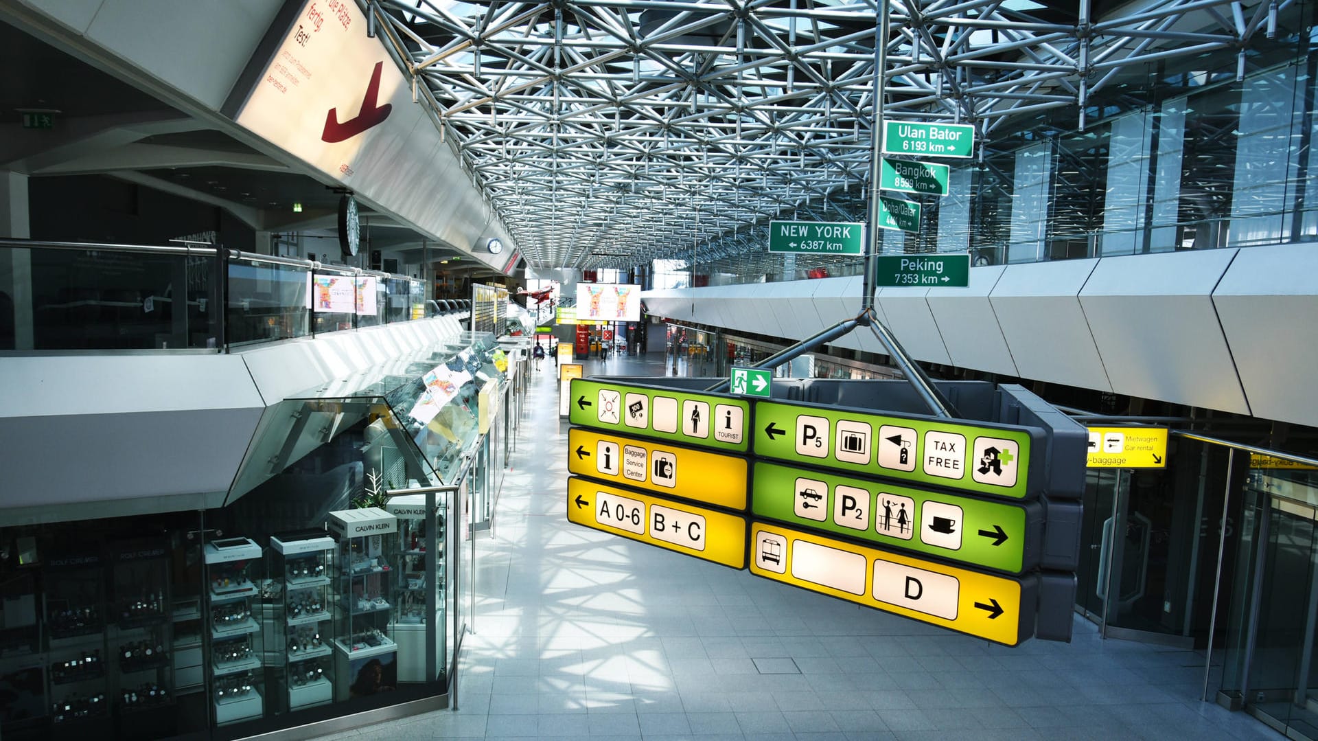 Der ehemalige Flughafen Berlin-Tegel: Menschenleer.