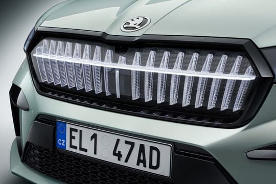 Kristallpalast: Für den neuen elektrischen Skoda Enyaq soll sich auch ein beleuchteter Frontgrill ordern lassen.