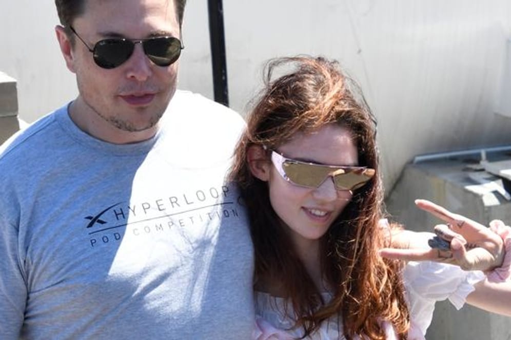 Der Sohn von Elon Musk und Grimes sieht jetzt ein bisschen wie ein Wikinger aus.