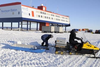 Forschungsbasis Neumayer-Station III: Sie befindet sich in der Antarktis. (Quelle: Hans-Christian Wöste/dpa)
