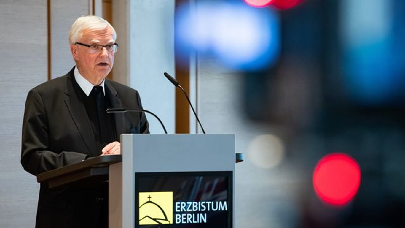 Erzbischof Heiner Koch während der Pressekonferenz zur Vorstellung des Gutachtens in Berlin.