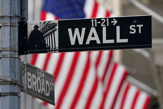 Kleinanleger bringen die US-Börsen und große Hedgefonds momentan ganz schön ins Schwitzen.