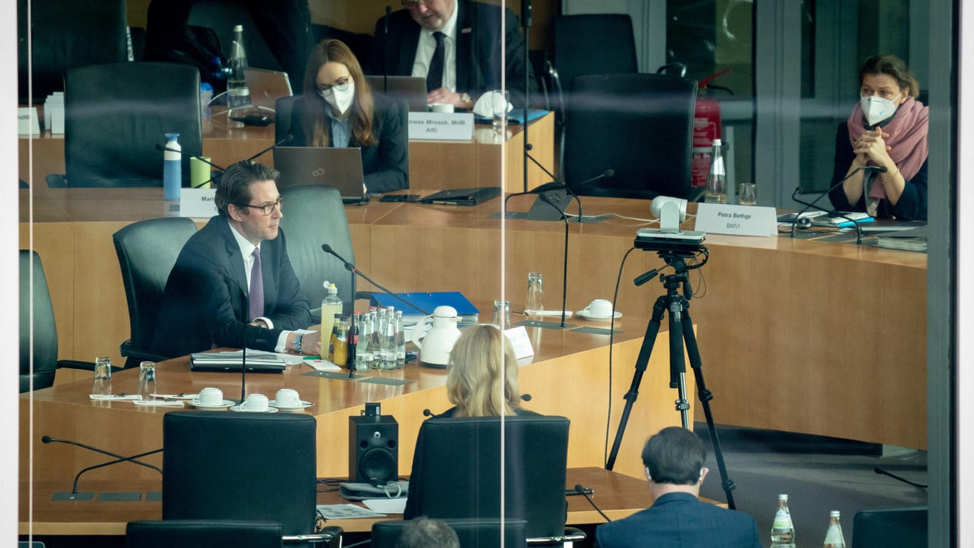 Der Maut-Untersuchungsausschuss: Andreas Scheuer sagte als letzter Zeuge aus und verteidigte sein Vorgehen.