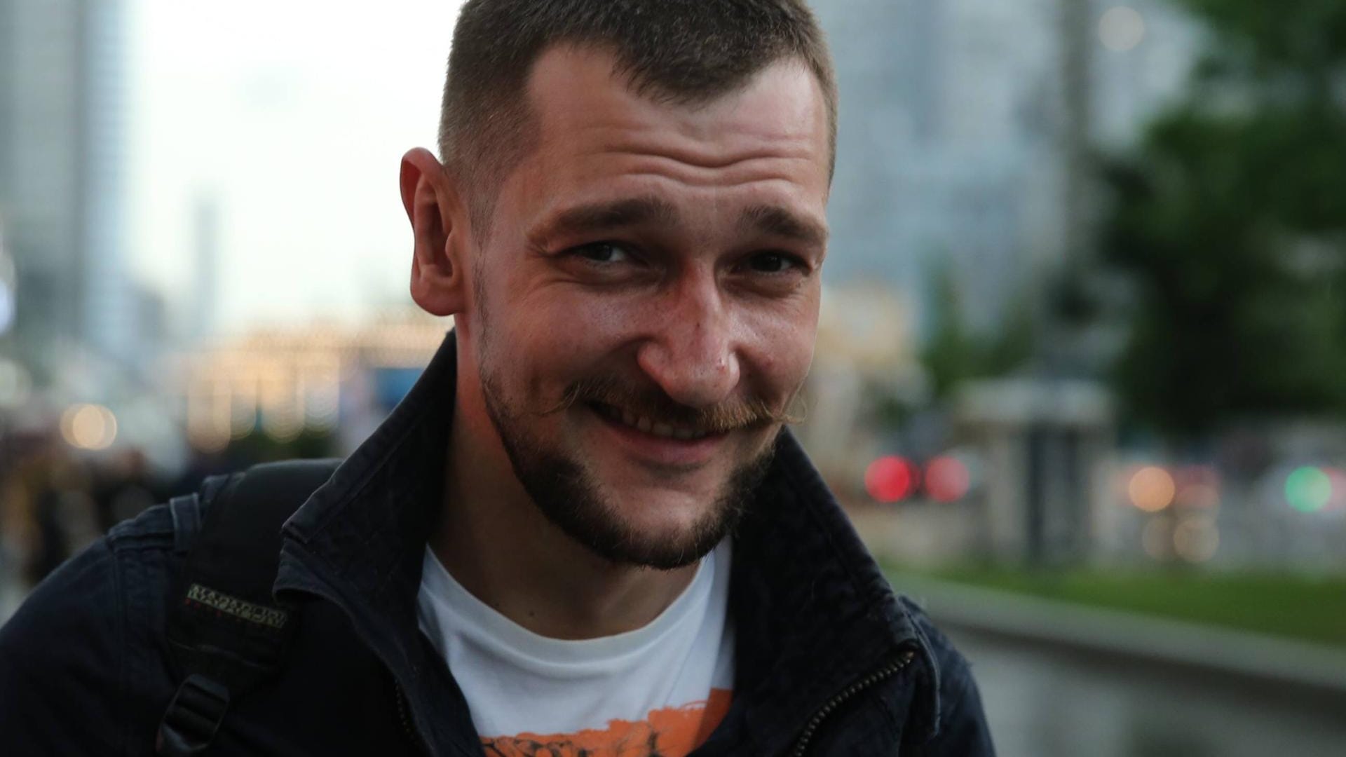 Oleg Nawalny: Der jüngere Bruder des Oppositionsführers Alexej Nawalny darf sich bis zum 23. März nicht mehr frei bewegen. Oleg Nawalny: Der jüngere Bruder des Oppositionsführers Alexej Nawalny darf sich bis zum 23. März nicht mehr frei bewegen.