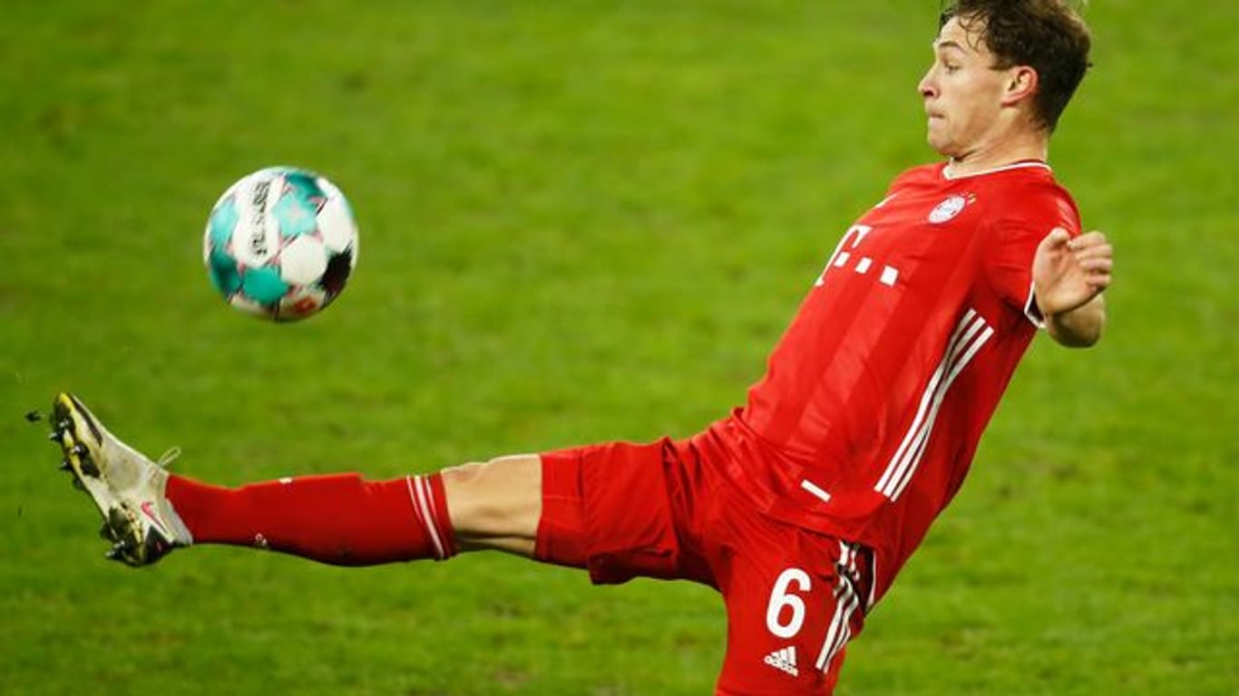 Auf Bayern-Mittelfeldprofi Joshua Kimmich kommt es gegen Hoffenheim mal wieder besonders an.