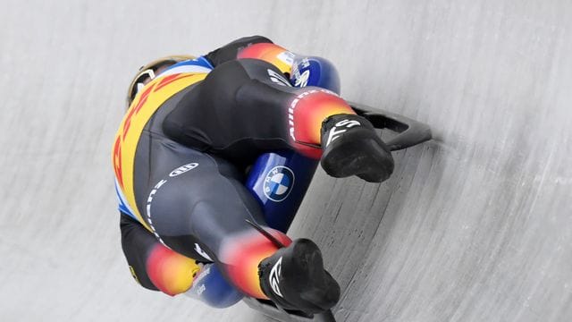 Nach acht Weltcupsiegen in Serie musste sich Felix Loch bei der Heim-WM am Königssee mit Rang zwei zufrieden geben. Nach acht Weltcupsiegen in Serie musste sich Felix Loch bei der Heim-WM am Königssee mit Rang zwei zufrieden geben.