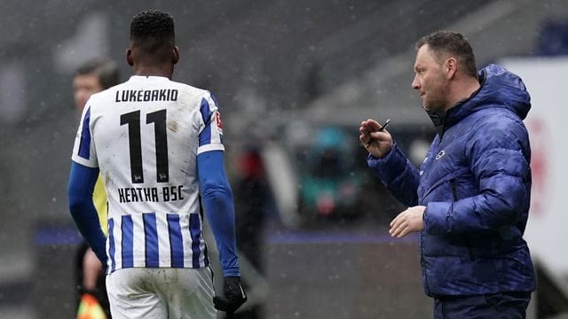 Trainer-Rückkehrer Pal Dardai konnte den Hertha-Abwärtstrend noch nicht stoppen. Trainer-Rückkehrer Pal Dardai konnte den Hertha-Abwärtstrend noch nicht stoppen.