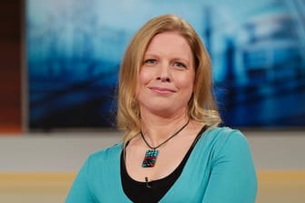 Corinna Pietsch, Leiterin des Instituts für Virologie am Universitätsklinikum Leipzig, zu Gast bei Anne Will im Ersten Deutschen Fernsehen.