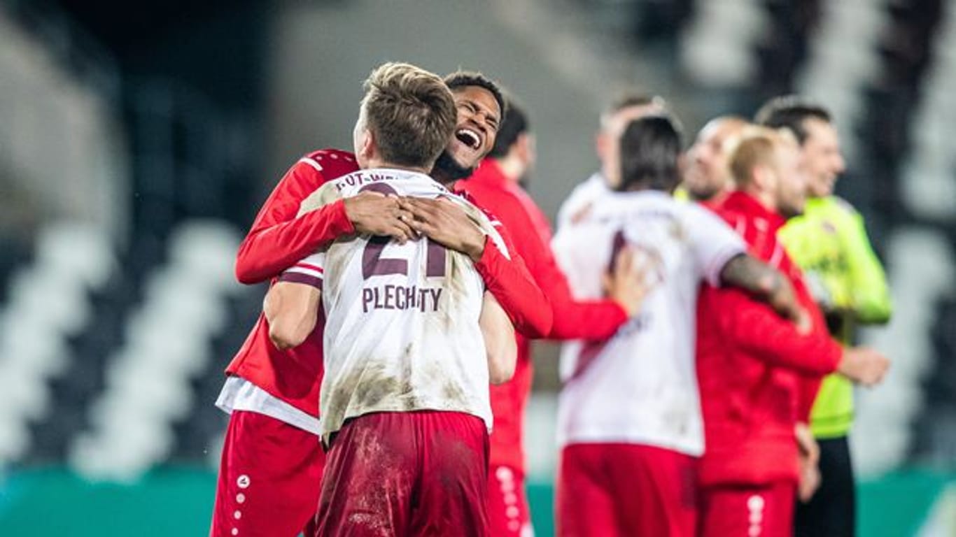 Die RWE-Spieler wollen auch gegen Leverkusen das Essener Pokal-Märchen weiterschreiben.