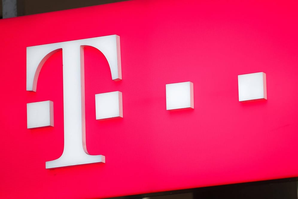Das Logo der Telekom (Symbolbild): Das Unternehmen schenkt Kunden zusätzliches Datenvolumen.