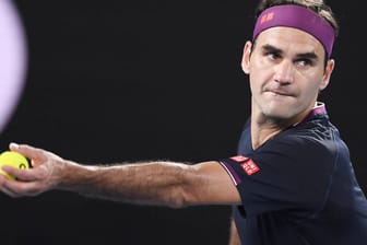 Roger Federer: Der Schweizer kündigte sein Comeback auf der Tennis-Tour an.